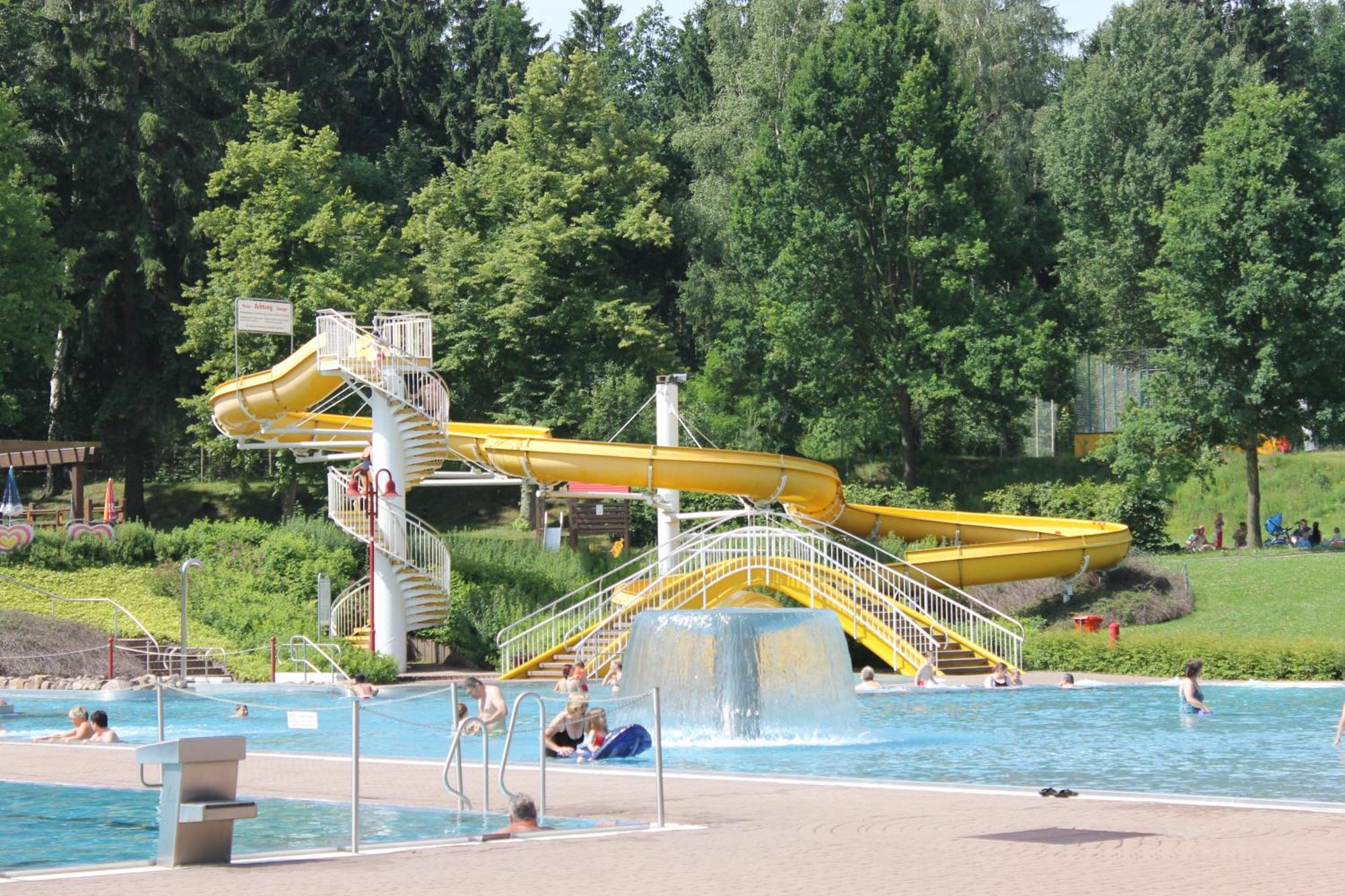 Hotel Bb Bahnhof Bertsdorf Olbersdorf Eksteriør bilde