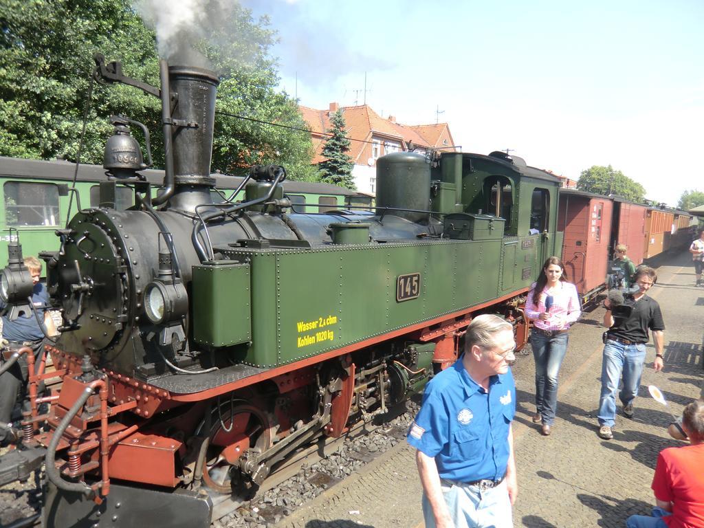 Hotel Bb Bahnhof Bertsdorf Olbersdorf Eksteriør bilde