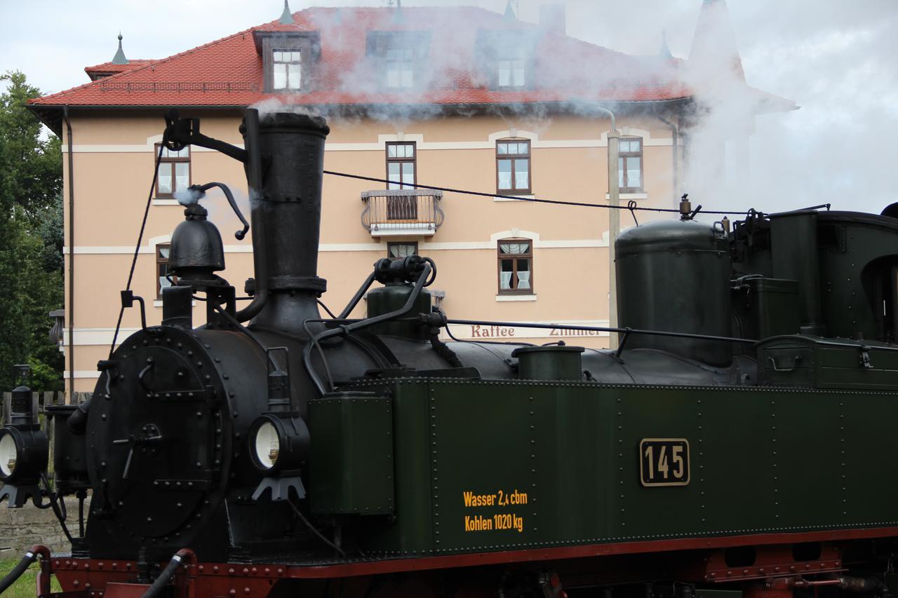Hotel Bb Bahnhof Bertsdorf Olbersdorf Eksteriør bilde