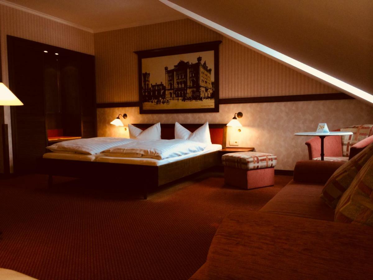 Hotel Bb Bahnhof Bertsdorf Olbersdorf Eksteriør bilde